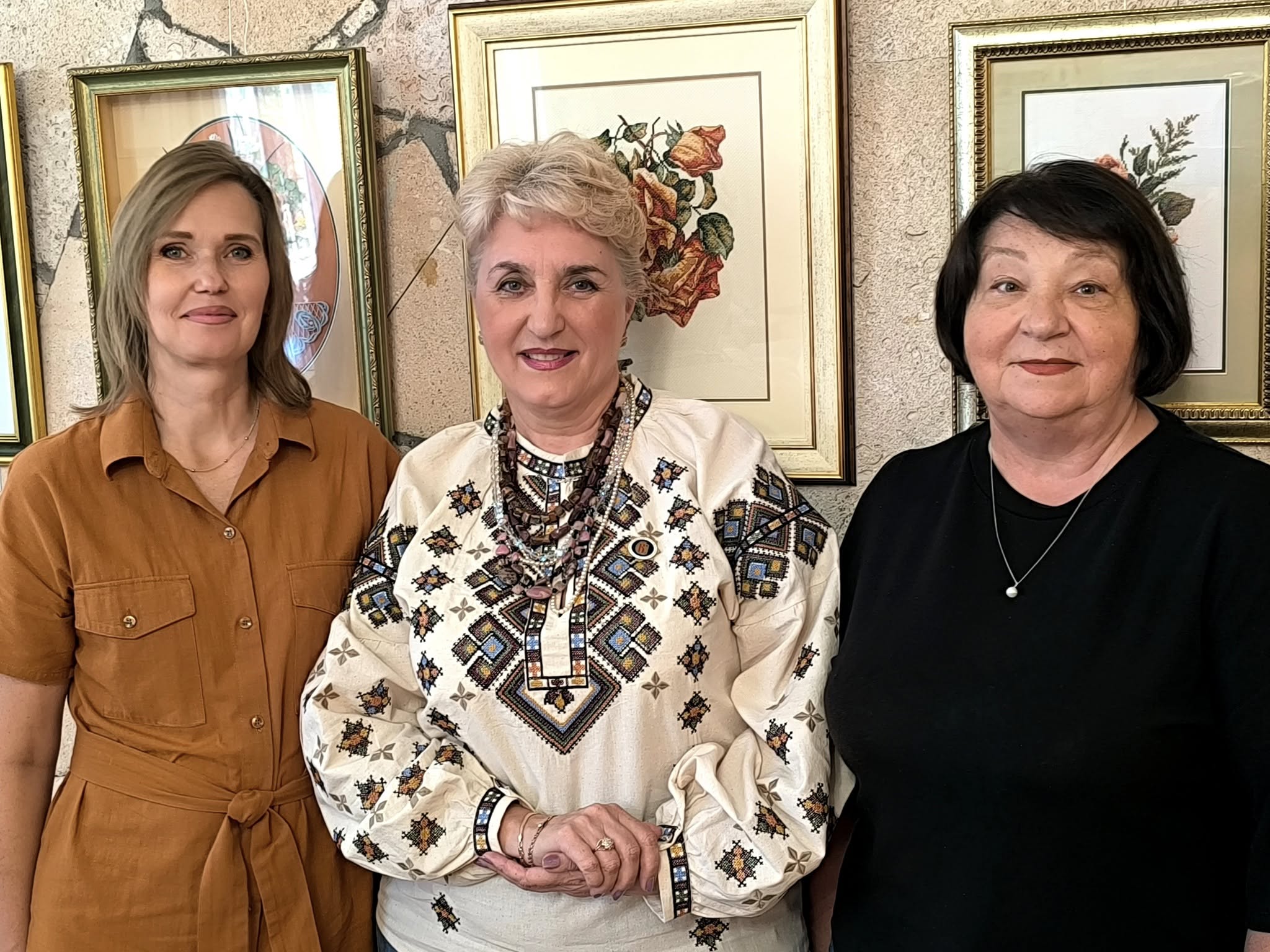Відкриття персональної виставки майстрині Культурно-мистецької асоціації «Арт-спокуса» Тетяни Веремієнко