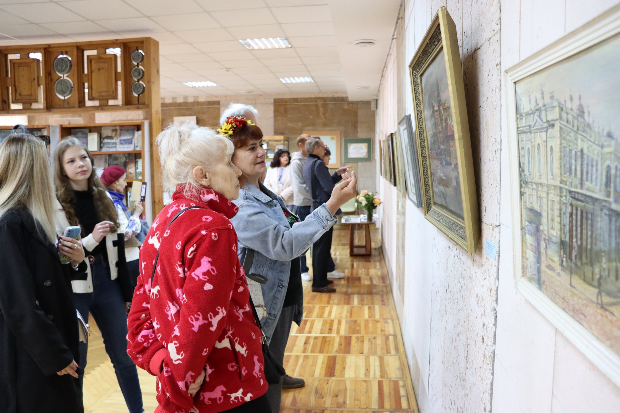 Виставка «В моєму затишному місті», присвячена 100 річчю від дня народження художника Олександра Покосенка, розпочала свою роботу