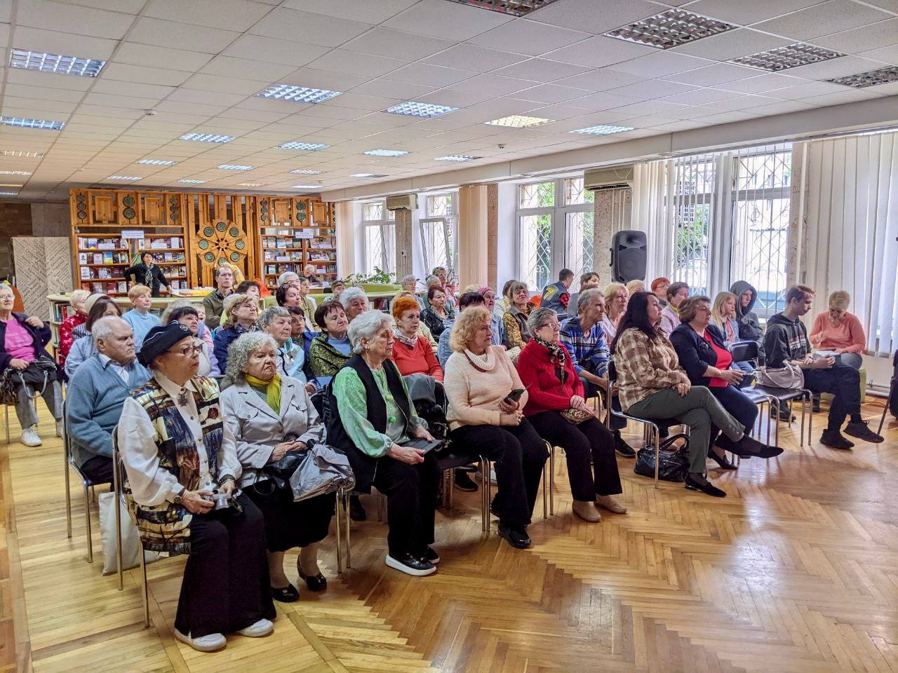 В Центральній бібліотеці ім. Марка Кропивницького відбулася третя зустріч з циклу книжково-кулінарних субот «На всі смаки!»